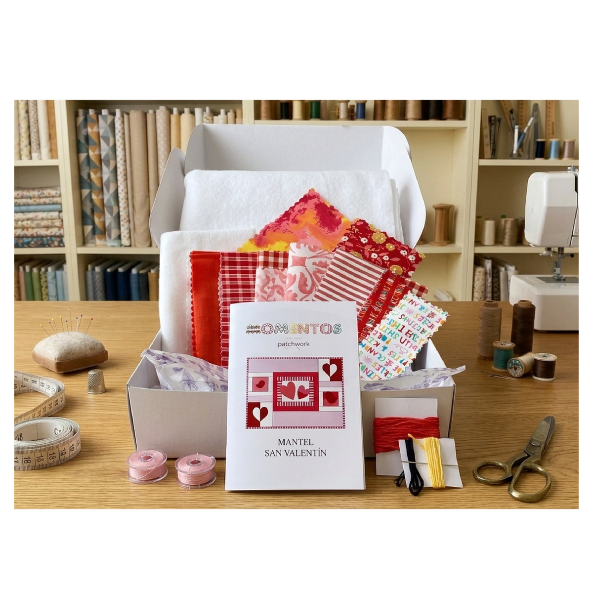 El kit en su caja: telas ya combinadas, patrón e instrucciones